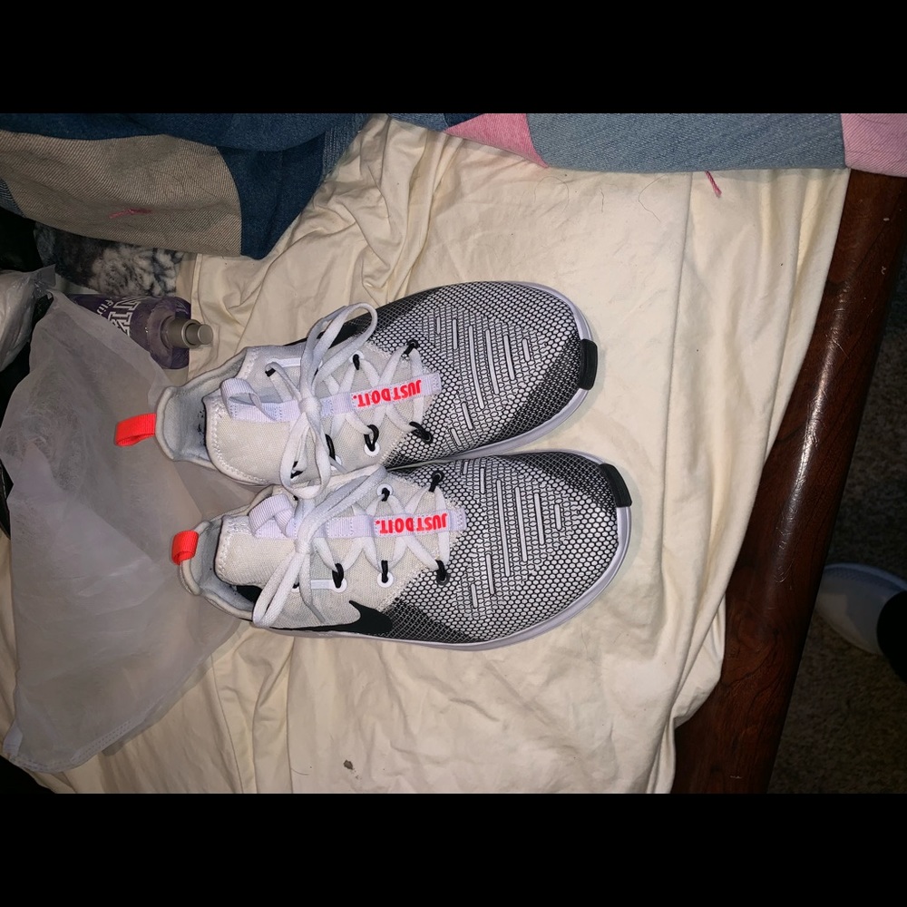 Nike shoes